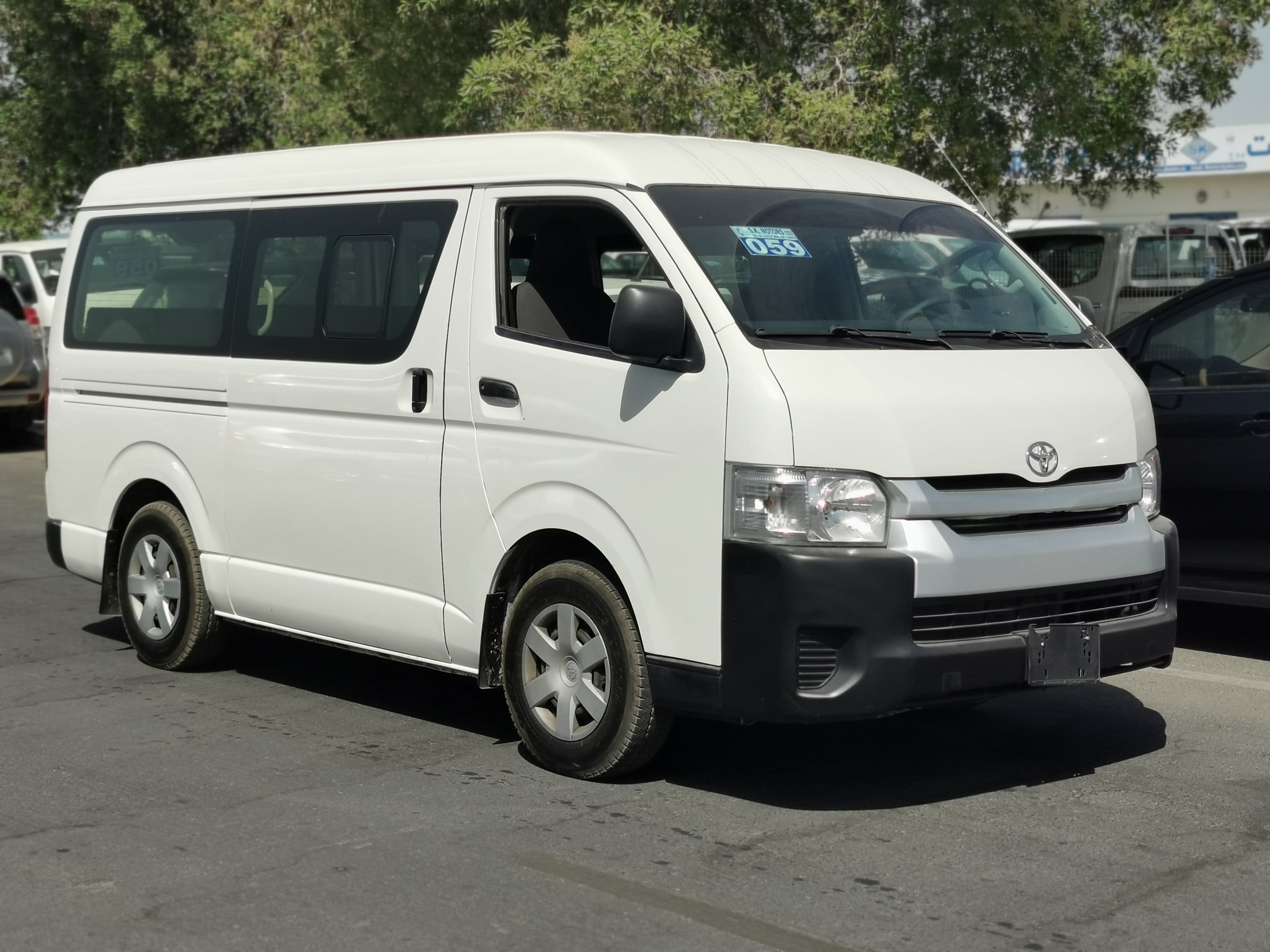 Toyota hiace 2014